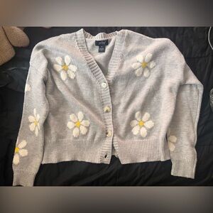 Art Class Light Gray Daisy Cardigan